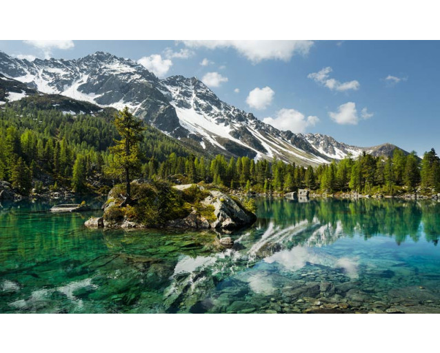 Berglandschap Alpen fotobehang, met een magische berguitzicht.