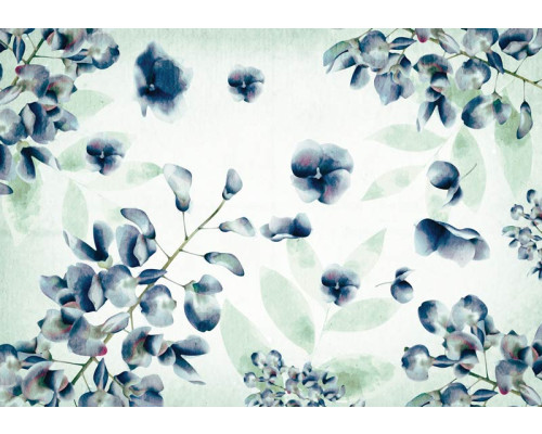 Fotobehang met inkt bloemen in paars en blauw, artistieke aquarel bloemen voor een serene sfeer.