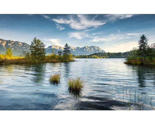 Meer landschap fotobehang in de Alpen, ideaal voor natuurliefhebbers.