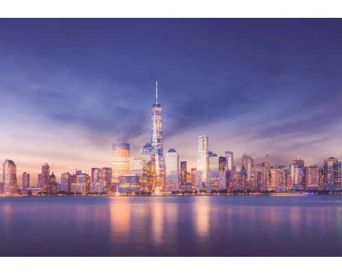 Fotobehang van New York met wolkenkrabbers in de nacht.