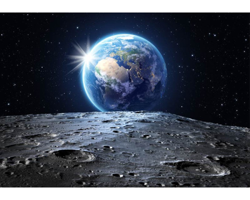 Fotobehang met een indrukwekkend uitzicht op planeet aarde vanaf de maan. De diepe ruimte, het maanoppervlak en de helderblauwe aarde creëren een adembenemend 3D-effect.