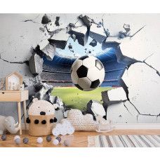 Fotobehang 3D Effect met Voetbal en Stadion in een kinderkamer, waar de dynamische actie en het doorbrekende beton zorgen voor een indrukwekkend geheel.