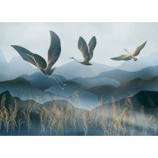 Een fotobehang met sierlijke gouden kraanvogels, waarin elegante vogels met verfijnde gouden accenten zweven tegen een diepe achtergrond voor een luxueus effect.