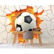Fotobehang voetbal door de muur in kinderkamer met knallende 3D-voetbal en vurige kleuren.
