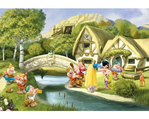 Disney fotobehang met Sneeuwwitje en haar vrienden uit het bos, perfect voor een kinderkamer.