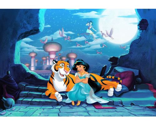 Disney fotobehang van Aladdin die op zijn magische tapijt door de stad zweeft, ideaal voor avontuurlijke kamers.
