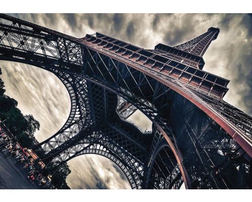 Eiffeltoren fotobehang, iconisch monument in Parijs, geschikt voor moderne interieurs.