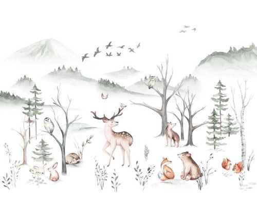 Fotobehang van bosdieren in een dichte bosrijke omgeving, met levendige kleuren en natuurlijke texturen.