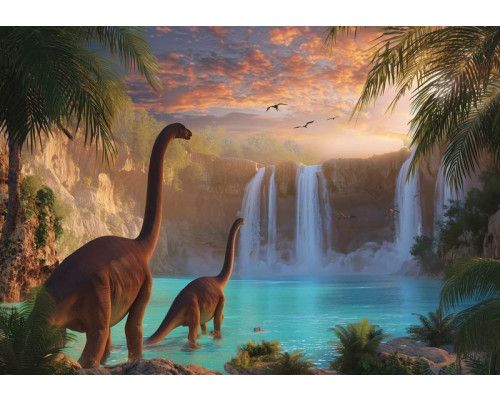 Fotobehang jungle brug door het regenwoud met houten brug, hoge bomen en een stromend beekje.