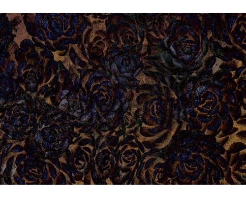 Donkere bloemen in een elegant ontwerp op fotobehang.