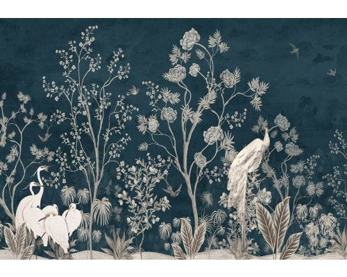 Fotobehang van kraanvogels bij bomen, weergegeven in een kunstzinnige compositie.