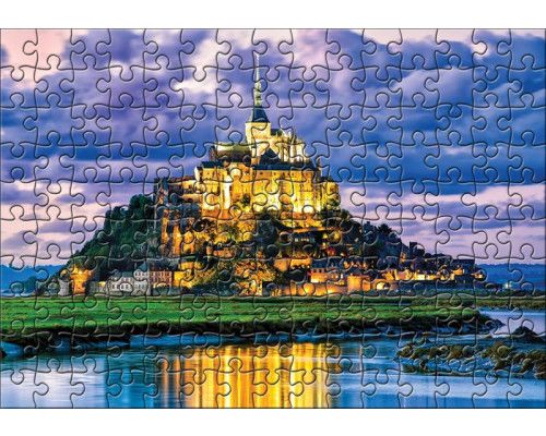 Mont Saint Michel puzzel fotobehang, met een abstracte en kunstzinnige weergave van een Frans monument.