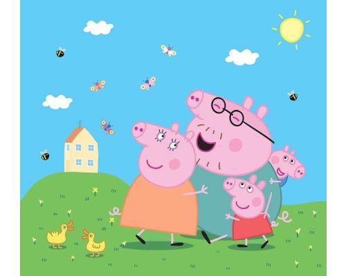 Behang van Peppa Pig, George, Papa Pig en Mama Pig die lachend voor hun huis staan, omringd door schattige eendjes, zoemende bijtjes en fladderende vlinders onder een stralende zon.