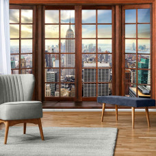 Een fotobehang met 3D-raamzicht op de skyline van New York in vliesbehangstijl voor een woonkamer.