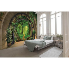 Een fotobehang met een jungle-omgeving vol groen, geschikt voor een kinderkamer.