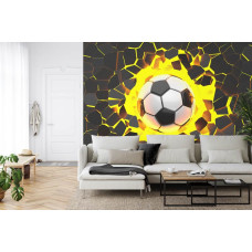 Een fotobehang met een avontuurlijke 3D-scčne van een voetbal in een woonkamer.