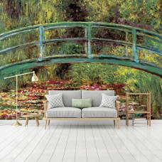 Een fotobehang van 'De Japanse Brug' van Claude Monet, waarin waterlelies het schilderachtige beeld versterken.