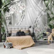 Een fotobehang met diamanten op een smaragdgroene en zilveren achtergrond voor de slaapkamer.