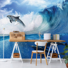 Een fotobehang met dolfijnen die uit de golven springen in een levendige zeeomgeving in een speelse kinderkamer.