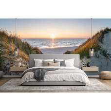 Fotobehang met rustige duinen en gouden zonsondergang aan zee in de slaapkamer.