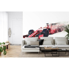Een fotobehang van een Formule 1-auto met lichtstralen in een sfeervolle huiskamer.
