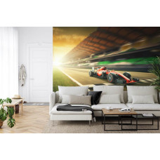 Een fotobehang van een Formule 1-auto over de streep in een sfeervolle huiskamer.
