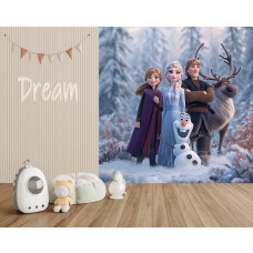 Fotobehang Frozen Magie van de Winter op de muur van een kinderkamer met de bekende Frozen personages in een sprookjesachtig sneeuwlandschap.