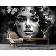 Een fotobehang van een geschilderd portret van een vrouw en vlinder op behang in een woonkamer met rustige kleuren.