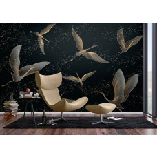 Een fotobehang met gouden kraanvogels in de woonkamer, waar de elegante vogels en warme goudtinten een verfijnde en serene sfeer creëren.