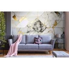 Een fotobehang van een gouden marmer geometrie abstract ontwerp in een woonkamer met luxe uitstraling.