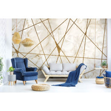 Een vliesbehang met gouden marmer in een industrieel design, ideaal voor een moderne woonkamer.