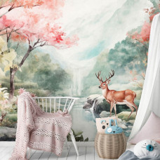Een fotobehang van een hert in de wildernis met bosdieren in een babykamer, die een serene en natuurlijke omgeving creėert.