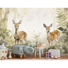 Een fotobehang van hertjes in het bos met bosdieren, dat de kinderkamer transformeert in een rustige, natuur geļnspireerde ruimte.