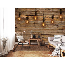 Een fotobehang met houten planken, lampen en lichten in industriėle stijl voor de woonkamer.