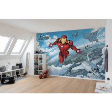 Een fotobehang van Iron Man die vliegt van Marvel te zien in de kinderkamer.