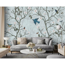 Een fotobehang van Japanse vogels in een bloesembos met kersenbloesem en appelbloesem, dat de kamer een verfijnde sfeer geeft.