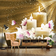 Fotobehang met kaarsen en gouden bloemen voor yoga en joga met vliesbehang in huiskamer.