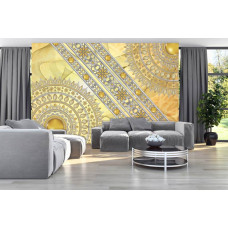 Een fotobehang van een halve gouden mandala in een verfijnd Indiaas patroon, ideaal voor een woonkamer.
