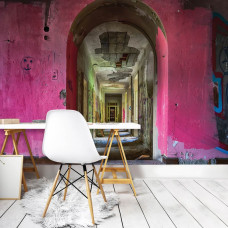 Een fotobehang van een oude hal met 3D-effect in een urban stijl voor de woonkamer.