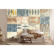 Fotobehang met pasteltegels in een bohemian design met geometrische patronen en zachte kleuren. Dit fotobehang is te zien in een slaapkamer.