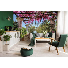Een fotobehang van een pergola met bloemen in 3D-effect voor de huiskamer.