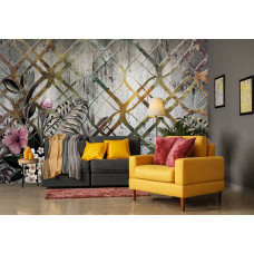 Een fotobehang van sierplanten met gouden ornamenten en bloemen te zien in de huiskamer.
