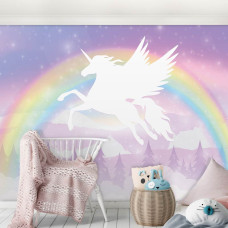 Een vrolijk kinderbehang met een regenboog, pegasus en unicorn, ideaal voor een meisjeskamer.