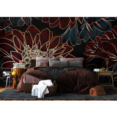 Een fotobehang met een rijke compositie in de slaapkamer, waarin de diepe bordeauxkleur en verfijnde gouden details van de bloem een rustgevende en chique sfeer brengen.