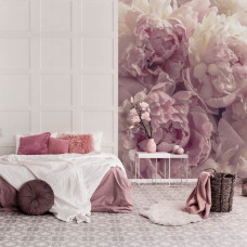 Een fotobehang met roze pioenrozen bloemen voor de slaapkamer en woonkamer.