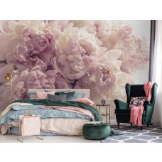 Een fotobehang met roze pioenrozen bloemen voor de slaapkamer.