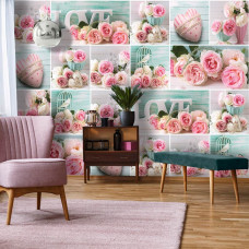 Een fotobehang van roze bloemen met een liefdevol thema, passend voor de woonkamer.