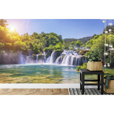 Een natuurgetrouw fotobehang van de Skradinski Buk-waterval, geschikt voor een keuken.