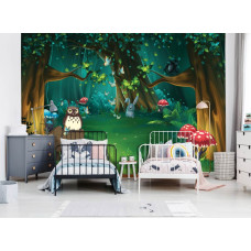 Een magisch fotobehang van een sprookjesbos voor jongens en meisjes te zien in de babykamer.