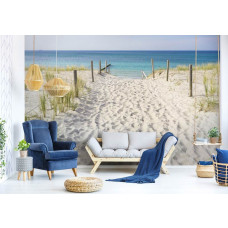 Een fotobehang met een voetpad naar het strand met uitzicht op de zee en duinen voor de woonkamer.
